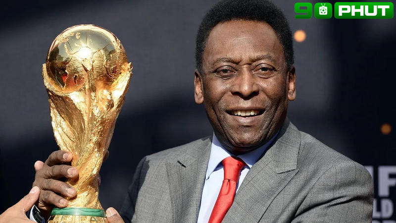 Vua bóng đá Pelé nổi tiếng với sự tài năng