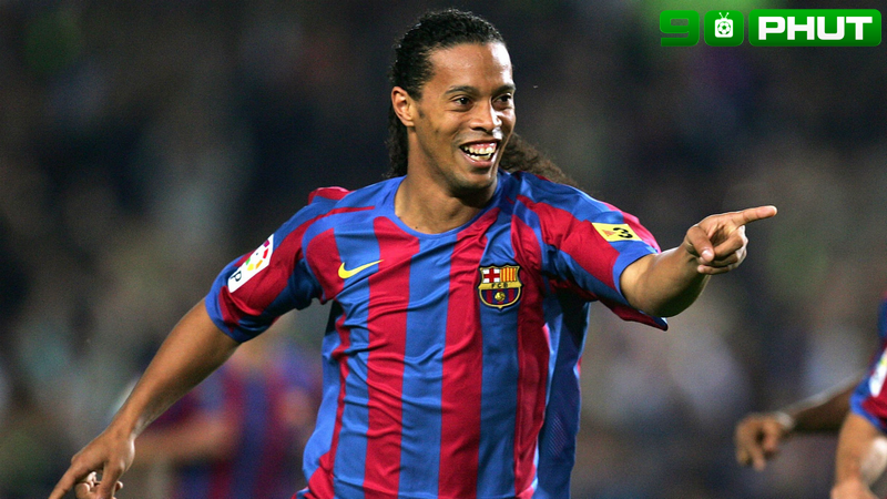 Ronaldinho, người được biết đến với biệt danh phù thủy